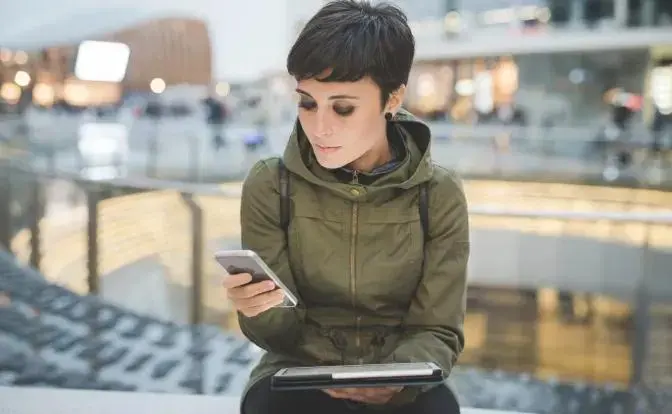 Why You Should Offer Mental Health Benefits for Contractors